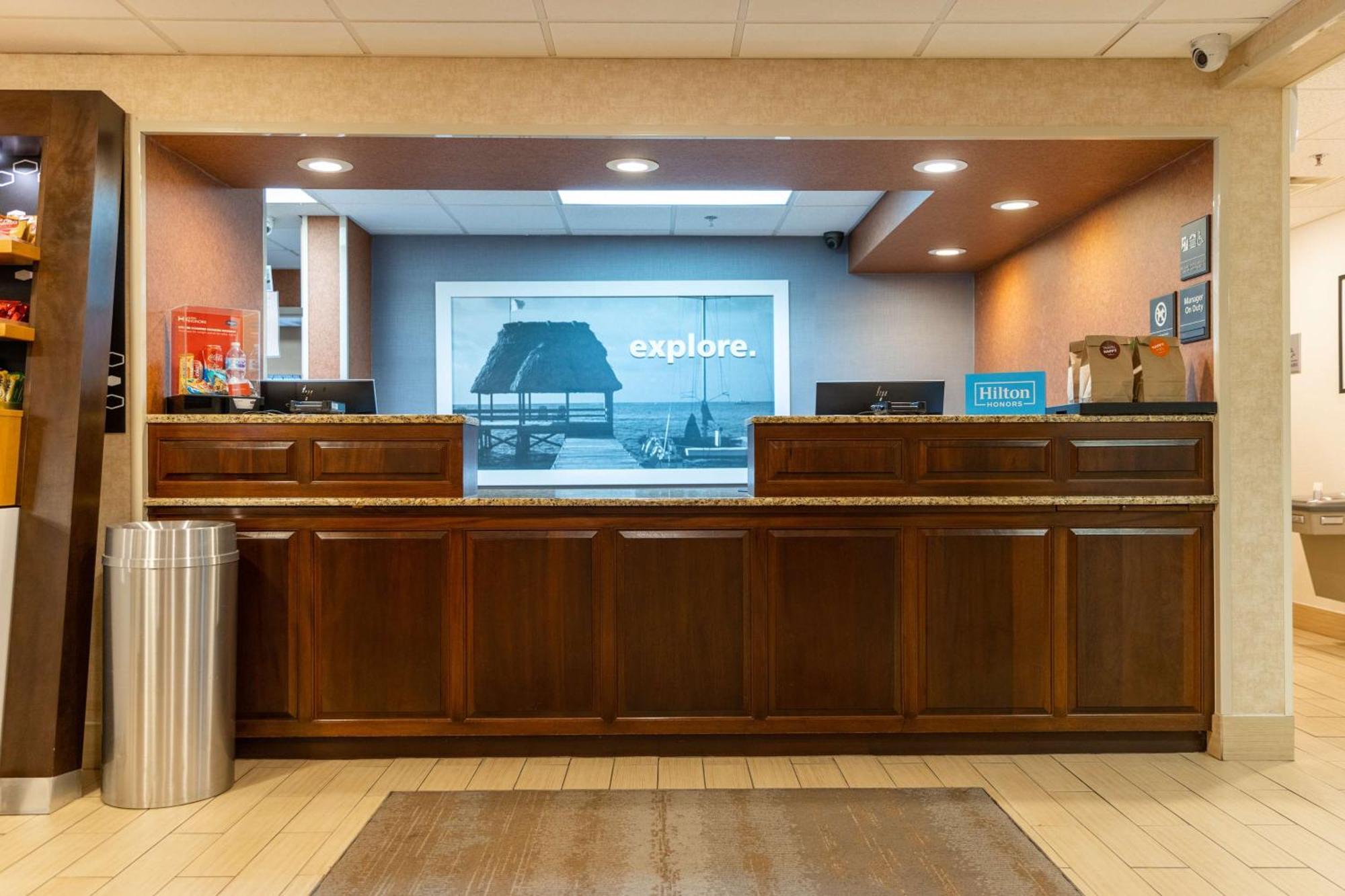 Hampton Inn By Hilton Of Kuttawa Eddyville Экстерьер фото